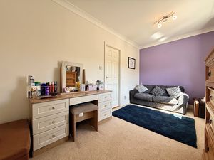 Photo 9- click for photo gallery